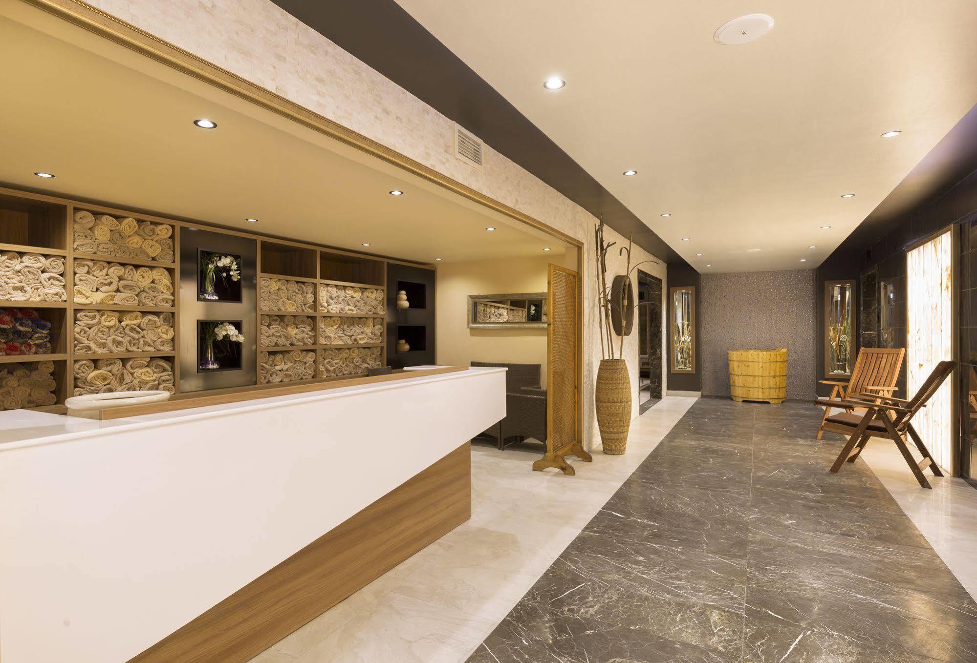 ילובה Thermalium Wellness & Spa Hotel By Vima מראה חיצוני תמונה